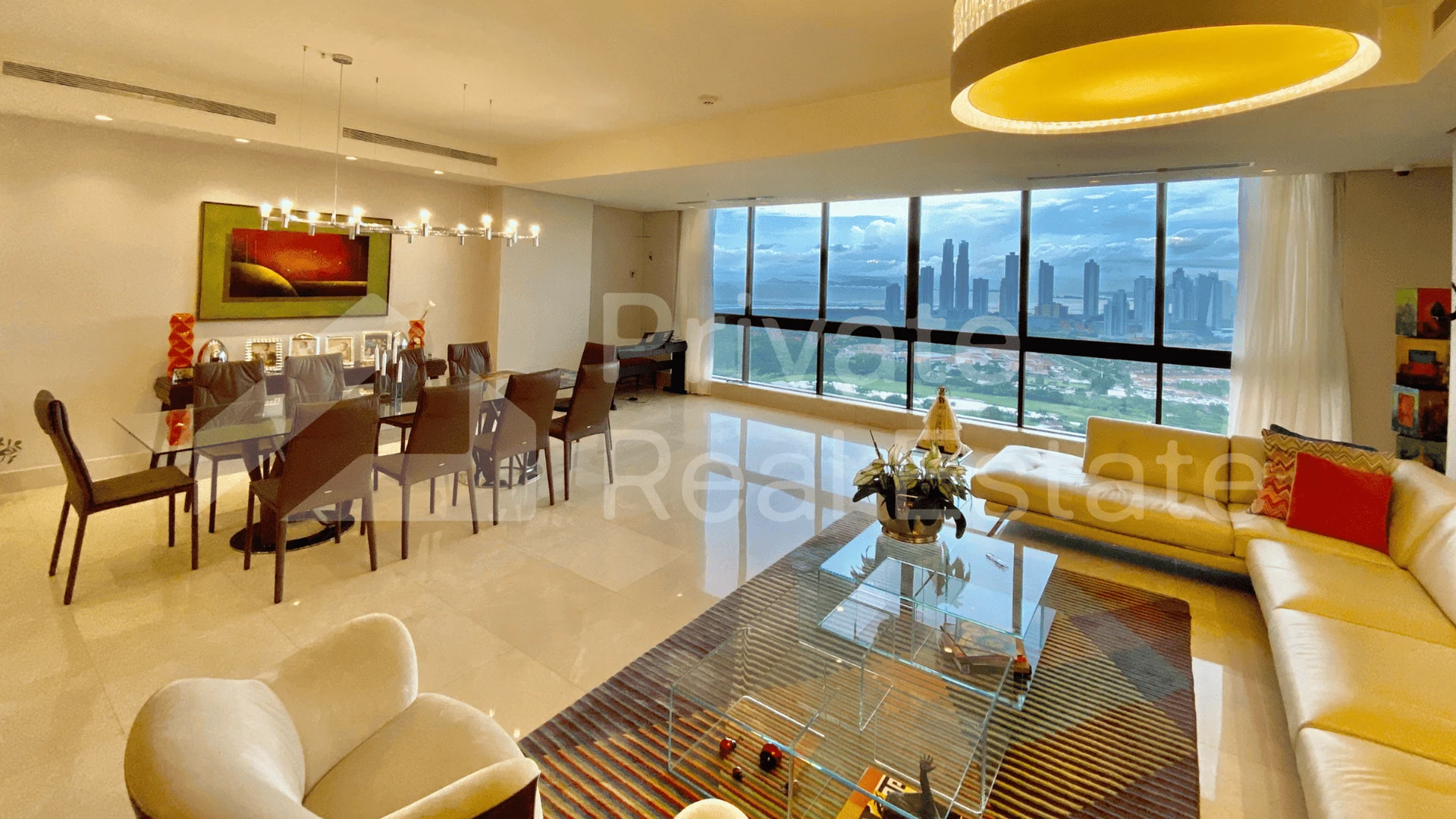33 private real estate panama