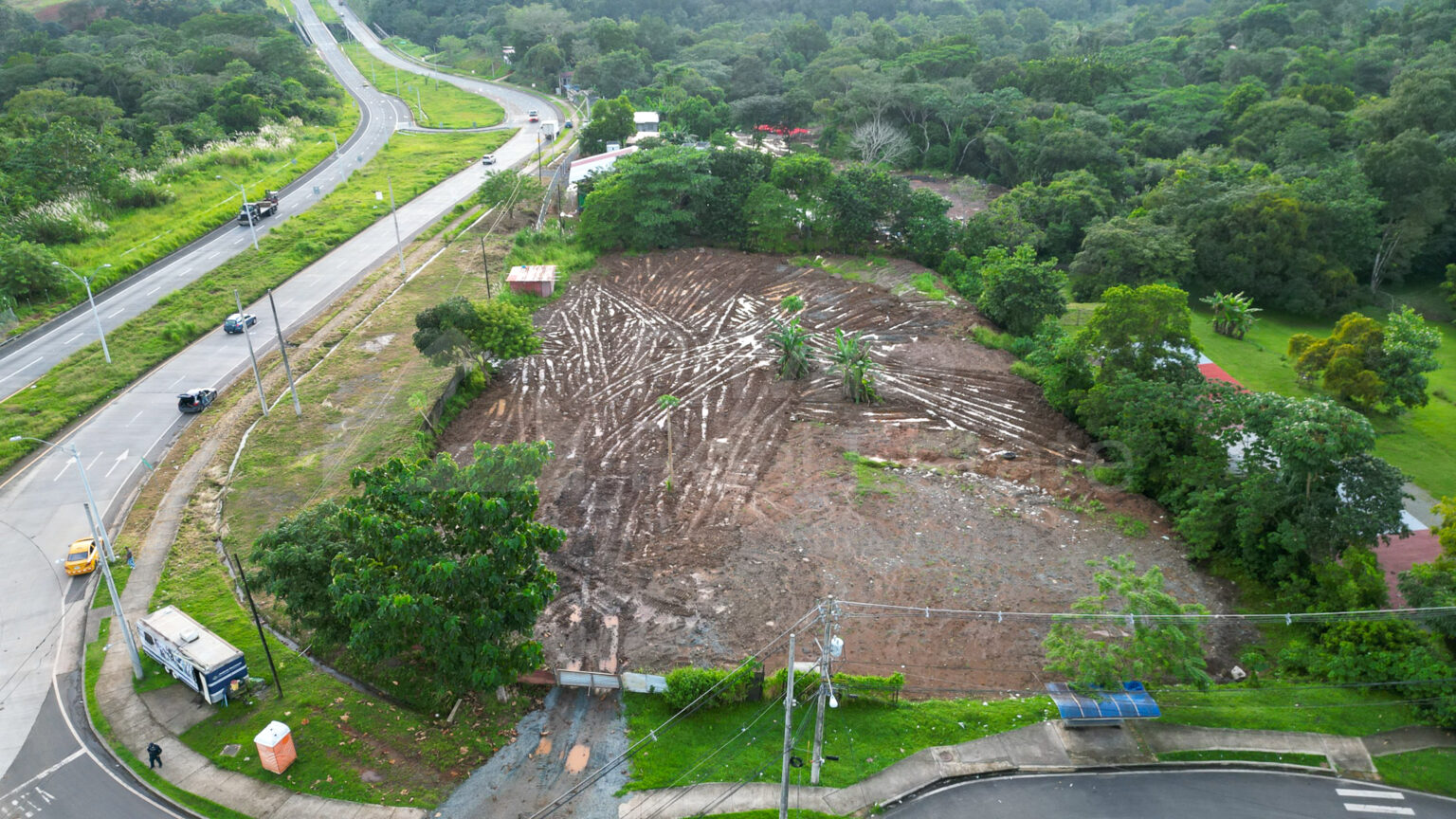PRE381-7111118000004443059